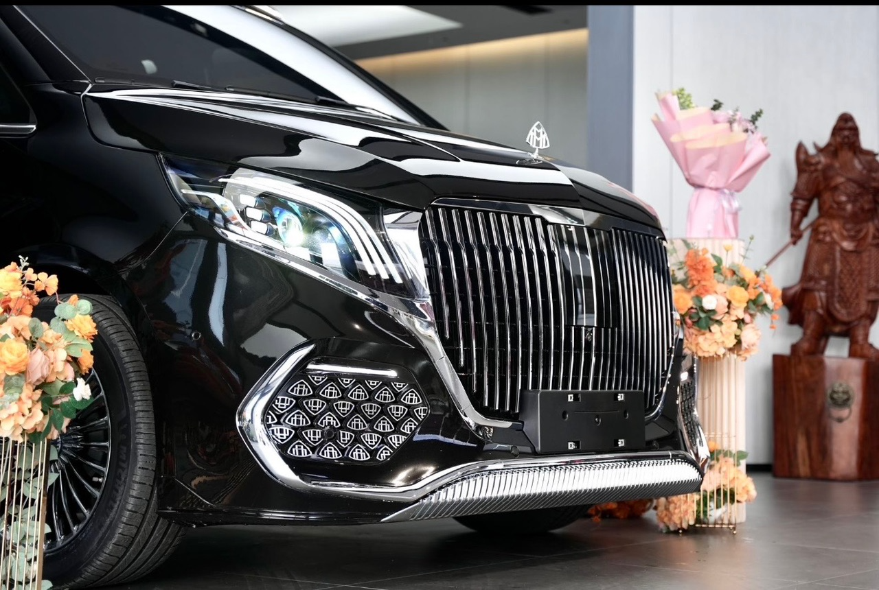 Maybach Vito(7 seats)
