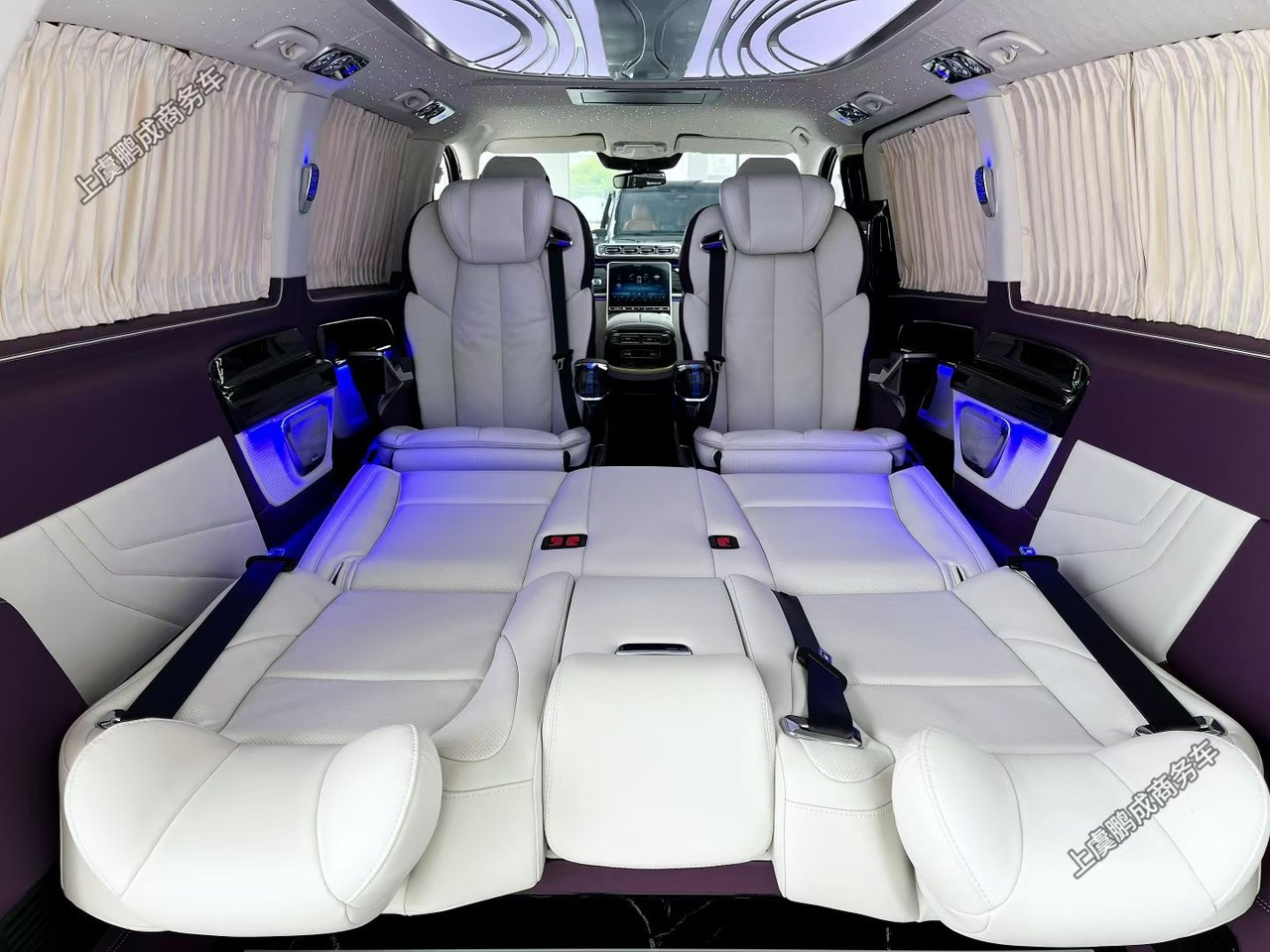 Maybach Vito(7 seats)