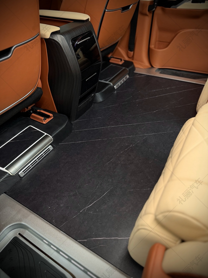 Toyota Sienna(7 seats)